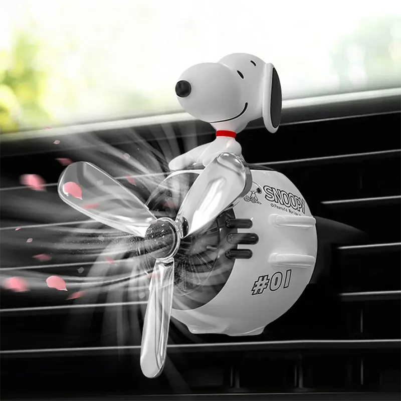 Kawaii Pilot Snoopy Car Aromat - Car Accessories Perfume ulasan dan harga